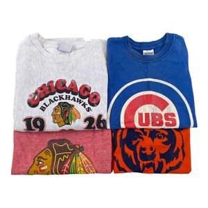 CHICAGO FANS 4 ASSORTED SPORTS APPAREL LOT BLACKHAWKS BEARS CUBS